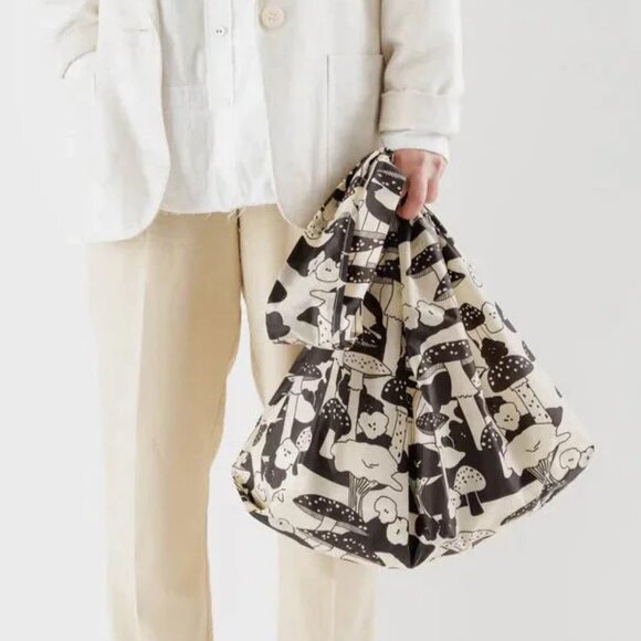 NWT Standard Baggu - Mushroom - Picture 3 of 6